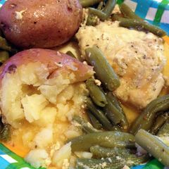A picture of Zesty Chicken Potatoes & Green Beans.