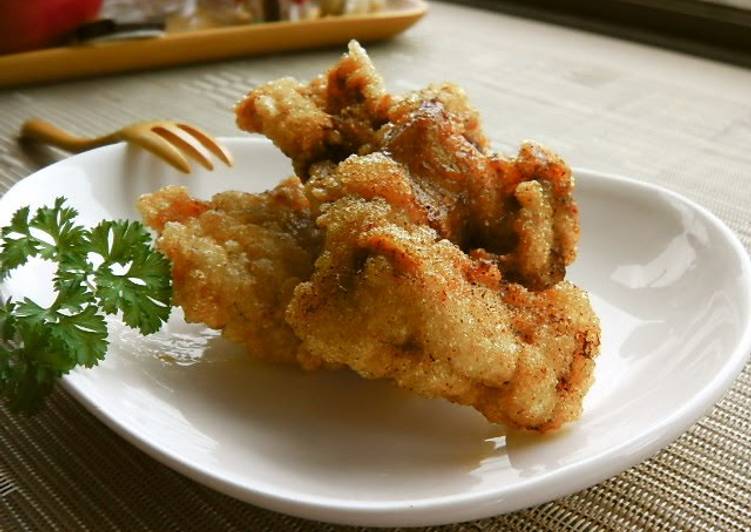 Simple Way to Prepare Homemade Deep-fried Soy Sauce and Garlic Chicken Thigh Marinated in Yogurt