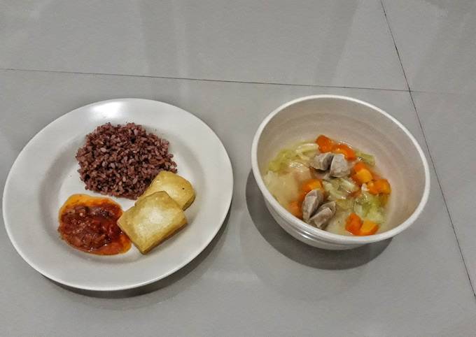 Sayur Sop Bakso, Tahu, Sambal Terasi