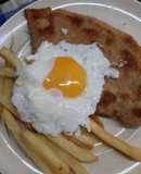 Milanesa con papas y huevo frito - hay algo más simple y rico ?