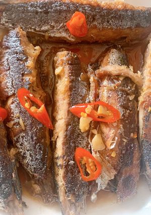 Hình của món Cá nục kho.