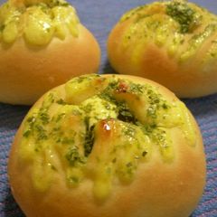 Okonomiyaki Bread Buns A picture of Okonomiyaki Bread Buns.