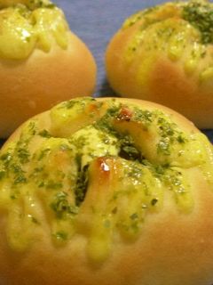 A picture of Okonomiyaki Bread Buns.