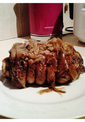 A picture of Slow cooker brisket and onions.