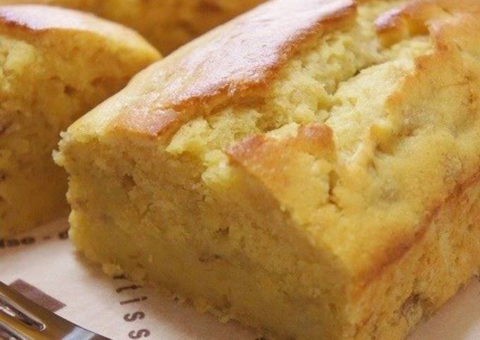 Simple Way to Prepare Ultimate Moist and Delicious Yogurt Banana Cake