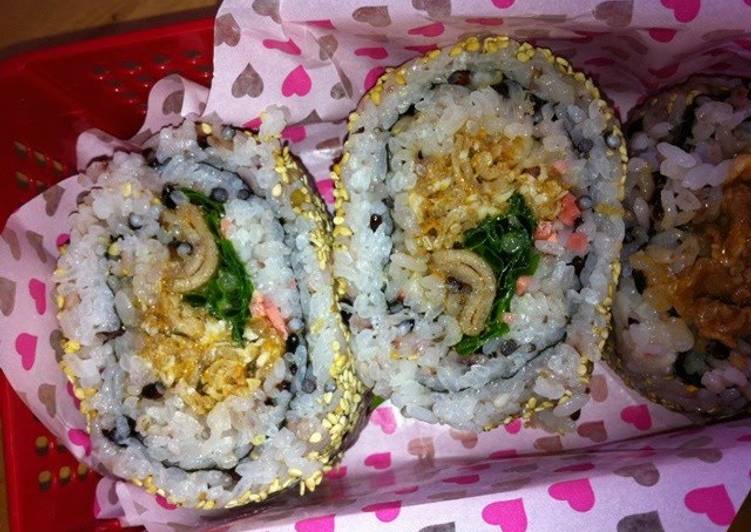 Recipe of Award-winning Korean-style Spicy California Rolls with Five Grain Rice