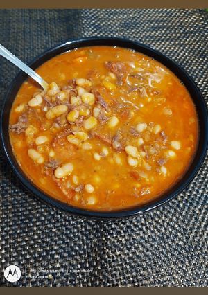 Una foto de Frijoles Blancos con Carne