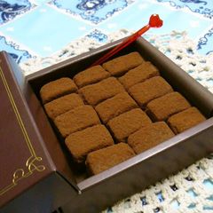 A picture of Melty Chocolate Truffles.