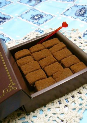 A picture of Melty Chocolate Truffles.