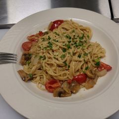 A picture of Green Pepper Pasta.