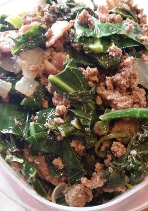 A picture of Greens and beef.