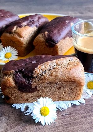 Une photo de Cakes marbré banane cacao vegan !!!