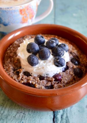 A picture of Blueberry Cinnamon Baked Oats.