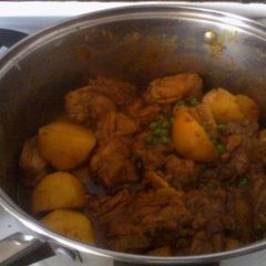 A picture of Best chicken curry,  EVER.