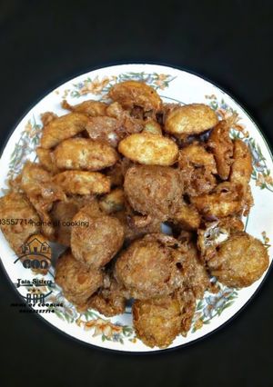 A picture of Yam balls and egg into egg.