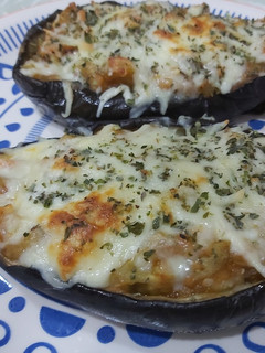 Una foto de Berenjenas rellenas de pollo en 15 minutos