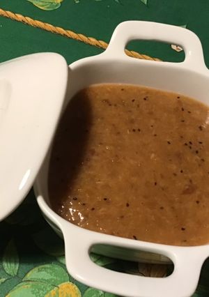 Une photo de Compote express aux prunes,kiwis et banane