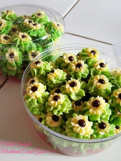 Foto resep Semprit susu pandan
