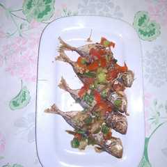 รูปของ Tumis ikan asin salem