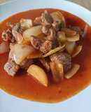 Meat with onions stew