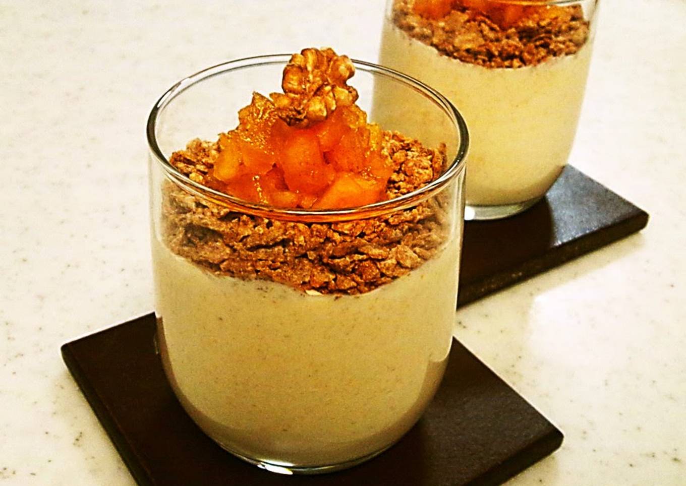 Sunny autumn moss with lots of persimmons