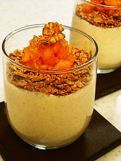 A picture of Light Autumn Mousse with lots of Persimmons.