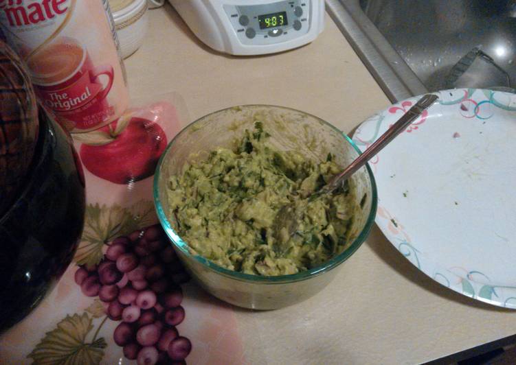 Simple Way to Prepare Any-night-of-the-week Simple Guacamole