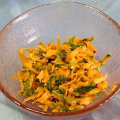 A picture of Carrot Salad.