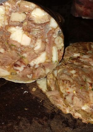 Una foto de Embutido: Queso de cerdo