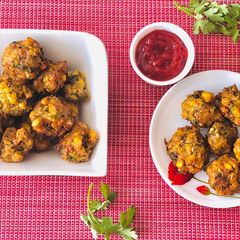 A picture of Crispy corn pakora.