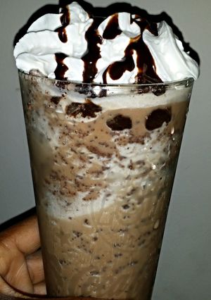 A picture of 2easy chocolate chip frappe 😆.