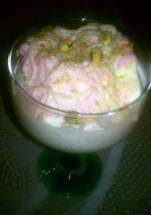 A picture of noodles ice cream.