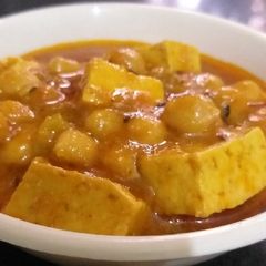 A picture of Chole paneer veg.