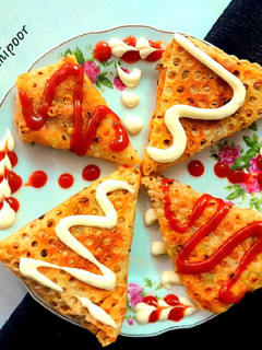 عکسی از دستور سمبوسه مرغ و کالباس + نحوه پیچیدن نان سمبوسه