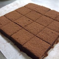 A picture of Melt in Your Mouth No-bake Truffles.