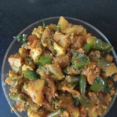 A picture of Mix Vegetable dry sabzi.