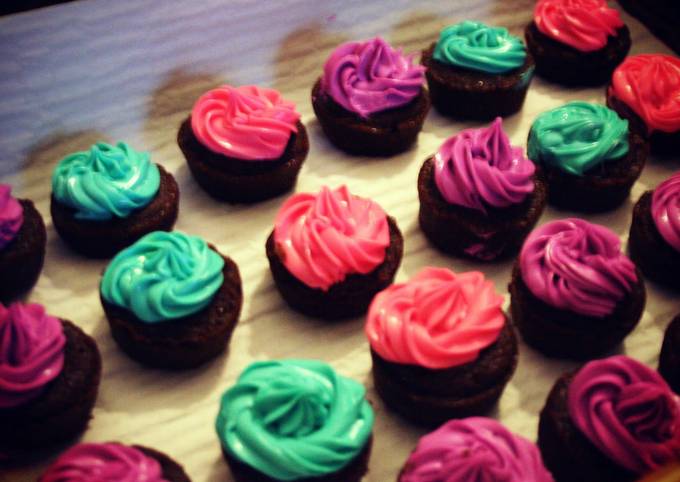 Steps to Make Super Quick Homemade Chocolate Cupcakes