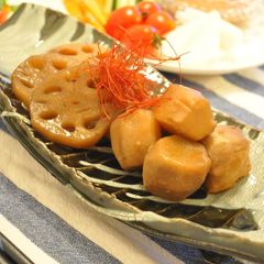 Simmered Taro in Rich Oyster Sauce A picture of Simmered Taro in Rich Oyster Sauce.