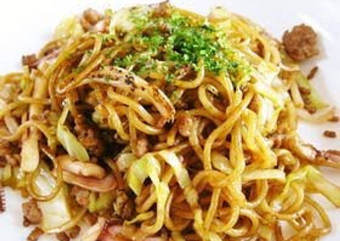 Ika Yakisoba (Panfried Noodles with Squid) Recipe by cookpad.japan
