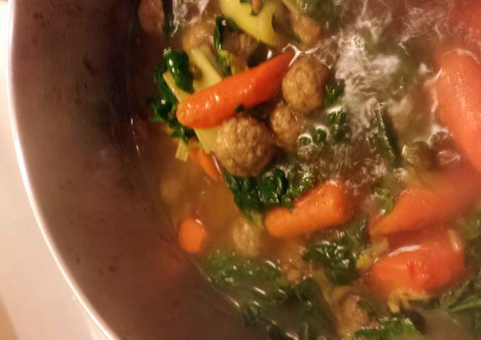 How to Prepare Favorite mini meatball beef soup