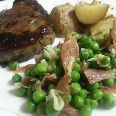 A picture of Prosciutto Peas.