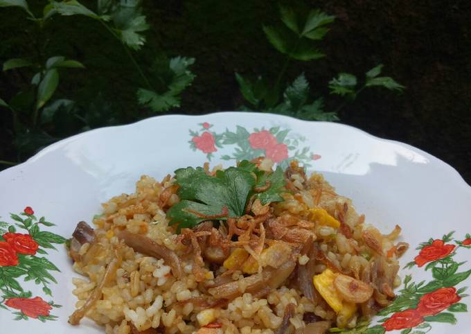 Nasi Goreng Ayam Kampung Suwir