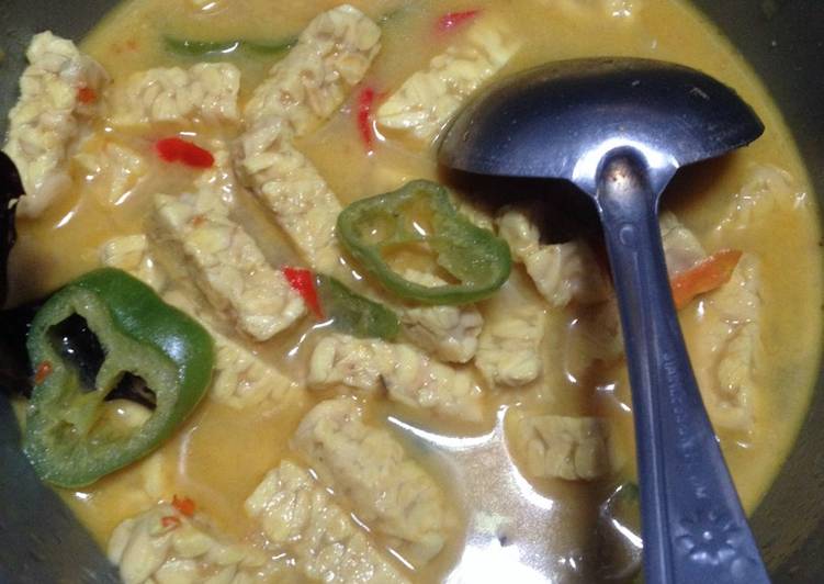 Resep Nyemek tempe cabe gendot oleh DewiPSari Cookpad