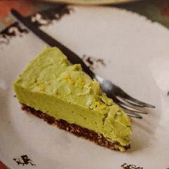 Lemon and Lime Avocado Mousse Cake A picture of Lemon and Lime Avocado Mousse Cake.