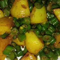 A picture of Potato Beans.