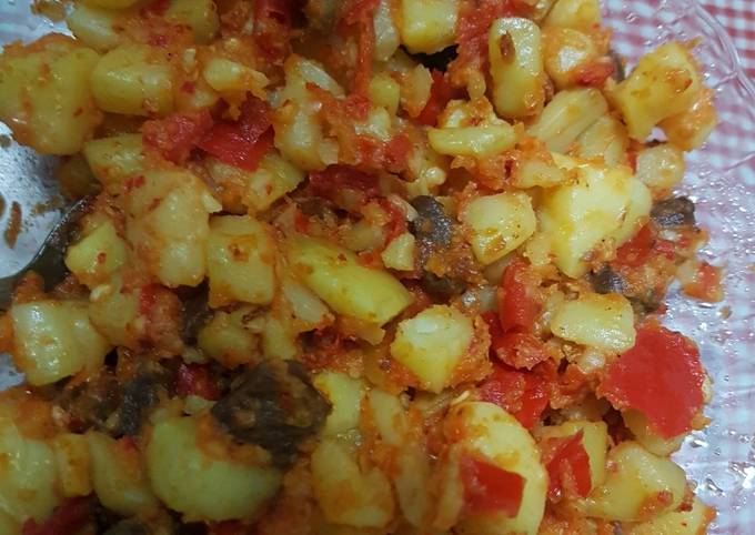 Standar Bagaimana cara membuat Sambal goreng kentang daging sapi yang lezat