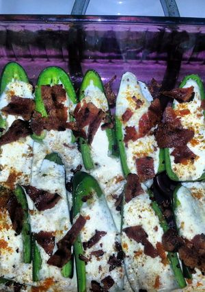 A picture of jalapeno poppers.