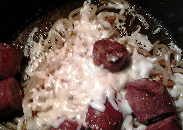 Udon noodles cheese and sausage