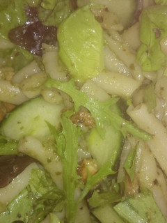 A picture of Chicken pesto pasta salad.