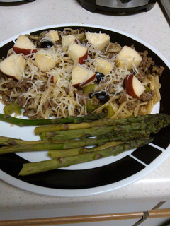 A picture of Stewz Meaty Apple Pasta.